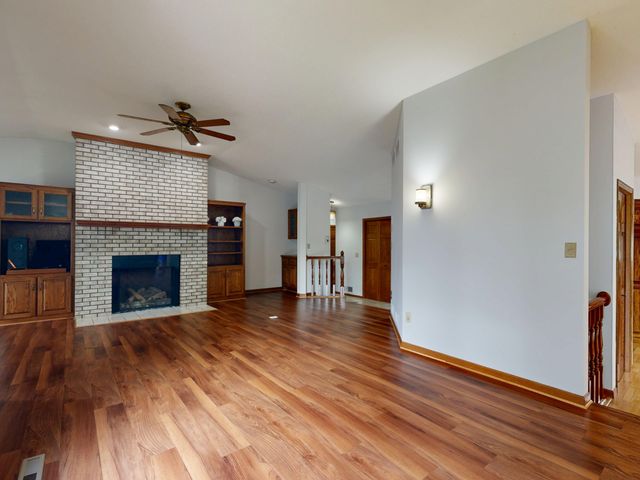 feathering & wall finishing